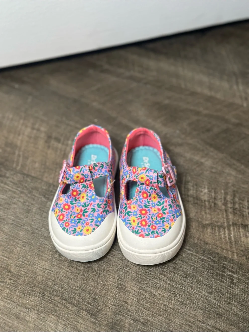 Dr. Scholl’s Girls Floral Mary Jane Sneakers Size 5 Pink Multicolor